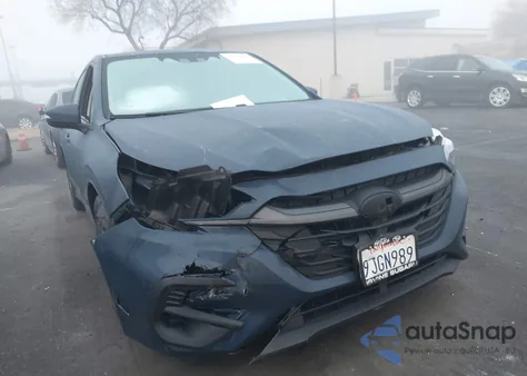 2024 Subaru Legacy Premium z USA, uszkodzony, nr VIN 4S3BWAC61R3011064